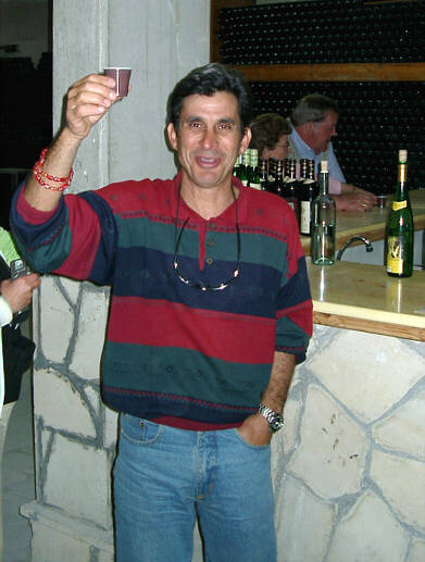 The guide participated in the wine tasting in Panagia
