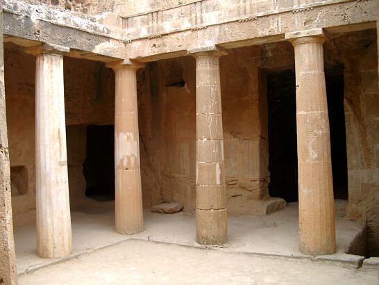 Grave in Tombs of the Kings