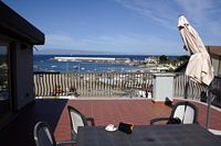 Tagterrassen i Giardini Naxos