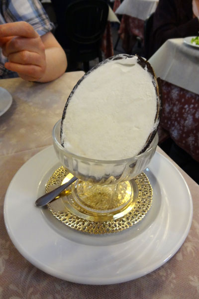 Kokosis p&aring; Tempio di Mecenate