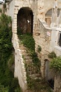 Frodig trappe i Polignano a Mare