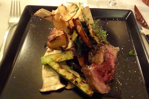 Lammekrone med timiansauce p� Le Pave