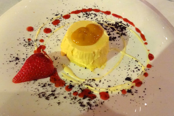 Panna cotta med mango