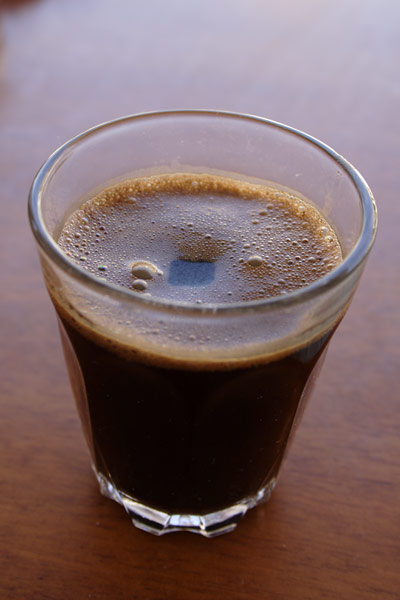 Gr&aelig;sk kaffe i glas