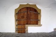 Gate in Mal� Strana