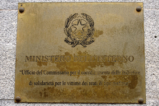 Skilt for afdeling i indenrigsministeriet