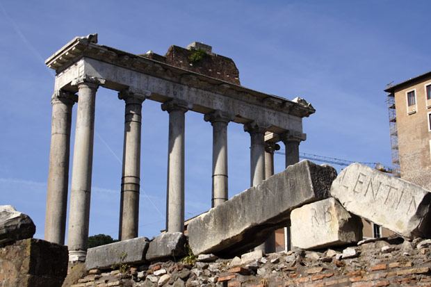 Tempelruin p&aring; Forum Romanum
