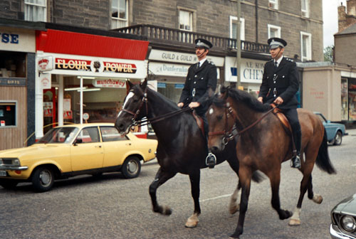 Beredent politi i Edinburgh