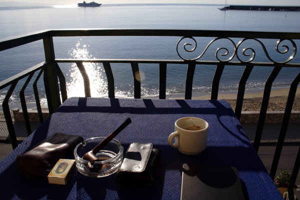 Morgenudsigt fra altanen i Giardini Naxos