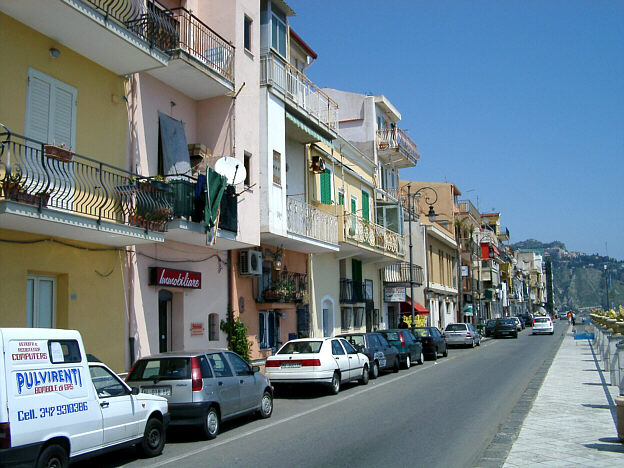 Giardini's seafront promenade