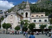 Piazza 9. aprile i Taormina