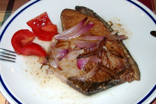 Tunsteak med l&oslash;g