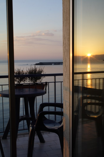 Solopgang i Giardini Naxos