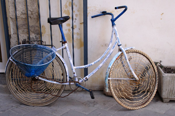 Cykel i Via Cavour, Siracusa