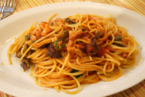 Spaghetti puttanesca