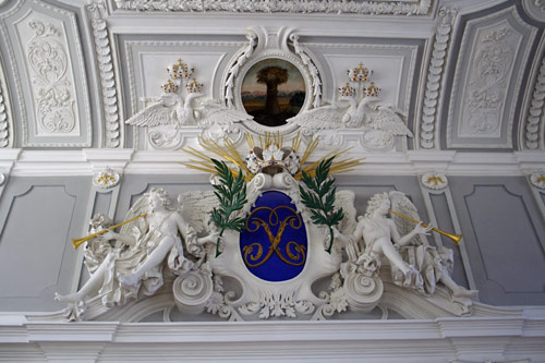 Opulent loftsudsmykning p&aring; Kadriorg slottet