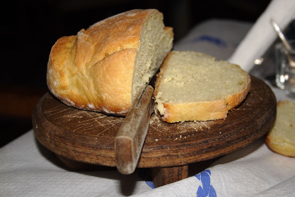 Friskbagt br&oslash;d p&aring; George's Restaurant