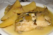 Pocheret torsk i porre- og vinsauce