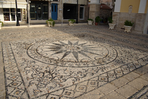 Mosaik i Pothia p&aring; Kalymnos