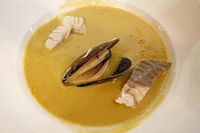 Fisk i safrancreme