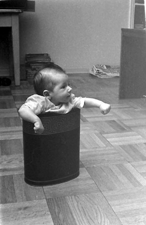 Baby in a paper basket, Canada 1955